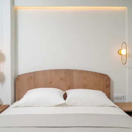 Apart Otel Oikies Doreta *