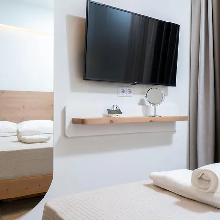 Apart Otel Oikies Doreta