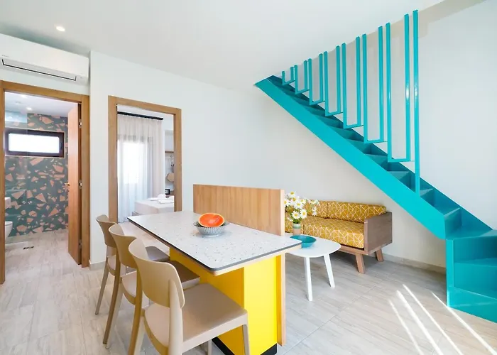 Ξενοδοχείο με διαμερίσματα Oikies Doreta 4*