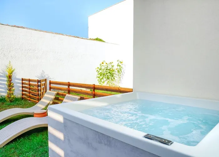 Oikies Doreta 4* Χρυσή Αμμουδιά